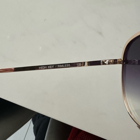 Quay High Key Rimless Sunglasses - Picture 2 of 2